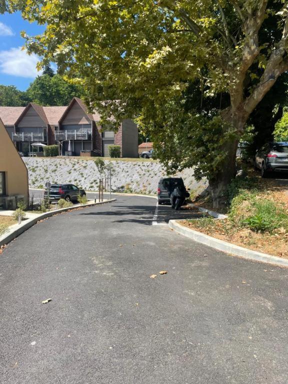 Appartement Proche Centre Historique Avec Parking Sarlat-la-Canéda Eksteriør billede